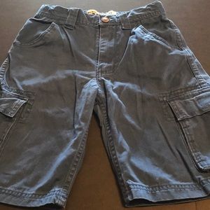 Baileys point boys size 7 shorts